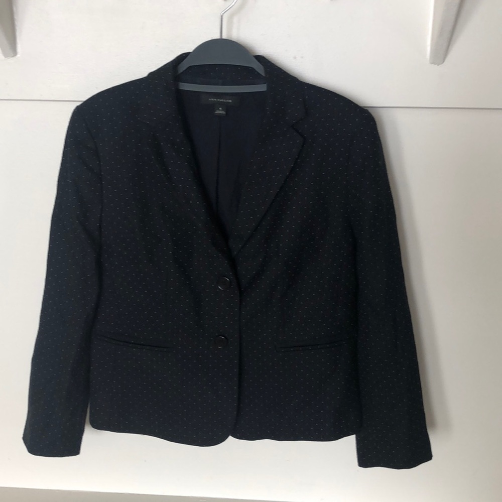 Ann Taylor 3 1/4 length Blazer